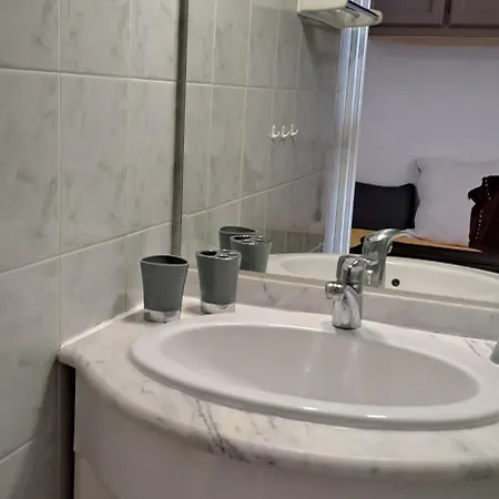 Barcares Village Studio Renove Avec Gout Face A La Plage Principale Vue Mer Superbe Avec Parking Piscine לה ברקרה