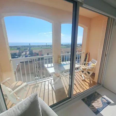 Barcares Village Studio Renove Avec Gout Face A La Plage Principale Vue Mer Superbe Avec Parking Piscine דירה *