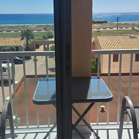 Barcares Village Studio Renove Avec Gout Face A La Plage Principale Vue Mer Superbe Avec Parking Piscine *