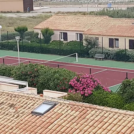 Barcares En Face Au Village Renove 2-4 Couchages Parking Vue Splendide Апартаменты *