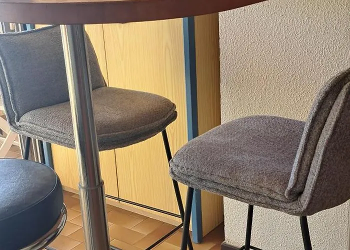 Barcarès Village Vue Splendide Face à La Très Joli Coquet Rénové 2 à 4 Couchages Parking Piscine Le Barcarès