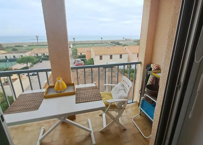 Barcares Village Vue Splendide Face A La Tres Joli Coquet Renove 2 A 4 Couchages Parking Piscine * Le Barcarès