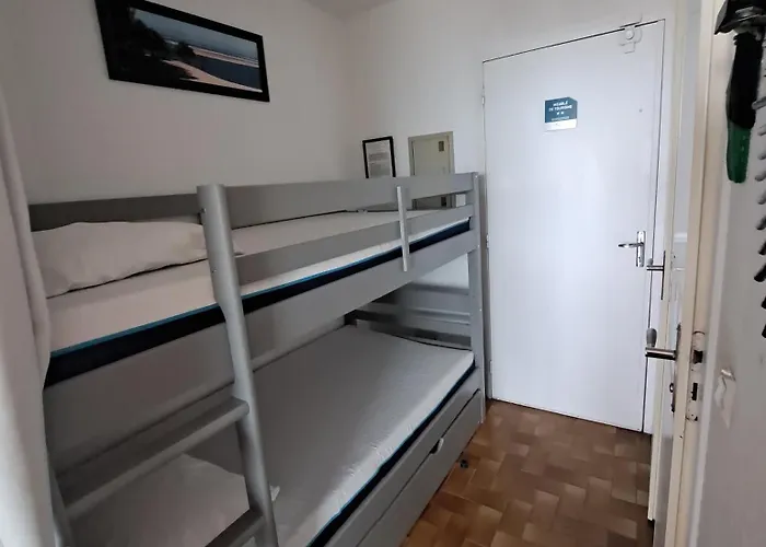 Barcares Village Vue Splendide Face A La Tres Joli Coquet Renove 2 A 4 Couchages Parking Piscine
